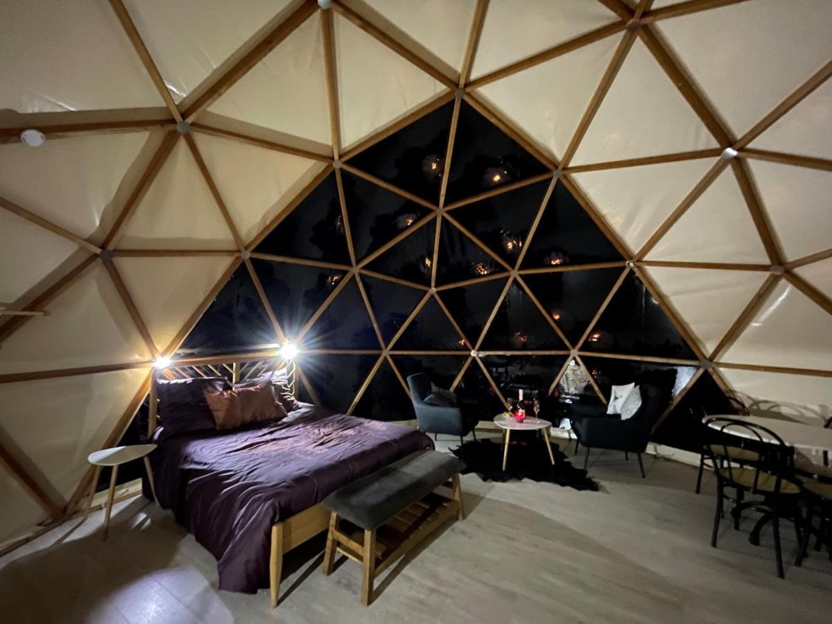 Camping Moulin De Chaules Saint-Constant Εξωτερικό φωτογραφία