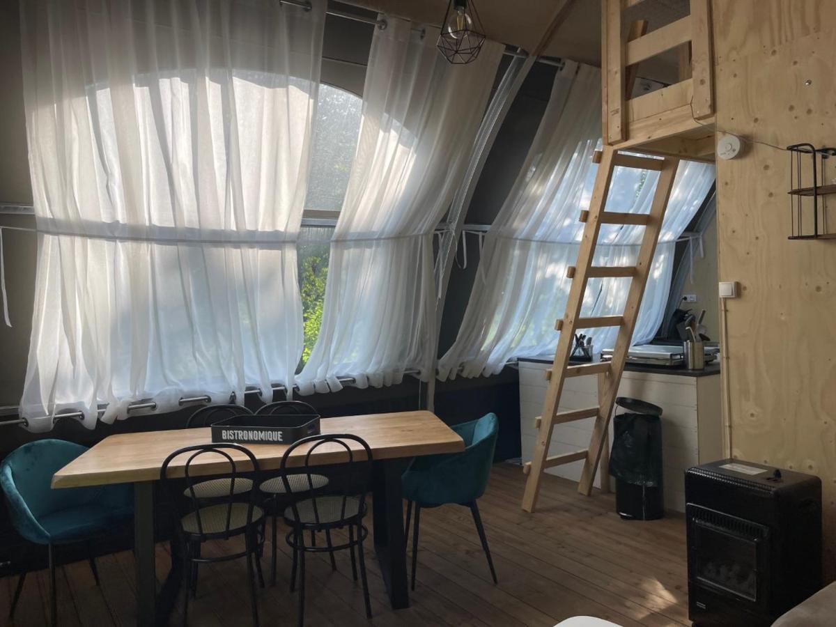 Camping Moulin De Chaules Saint-Constant Εξωτερικό φωτογραφία