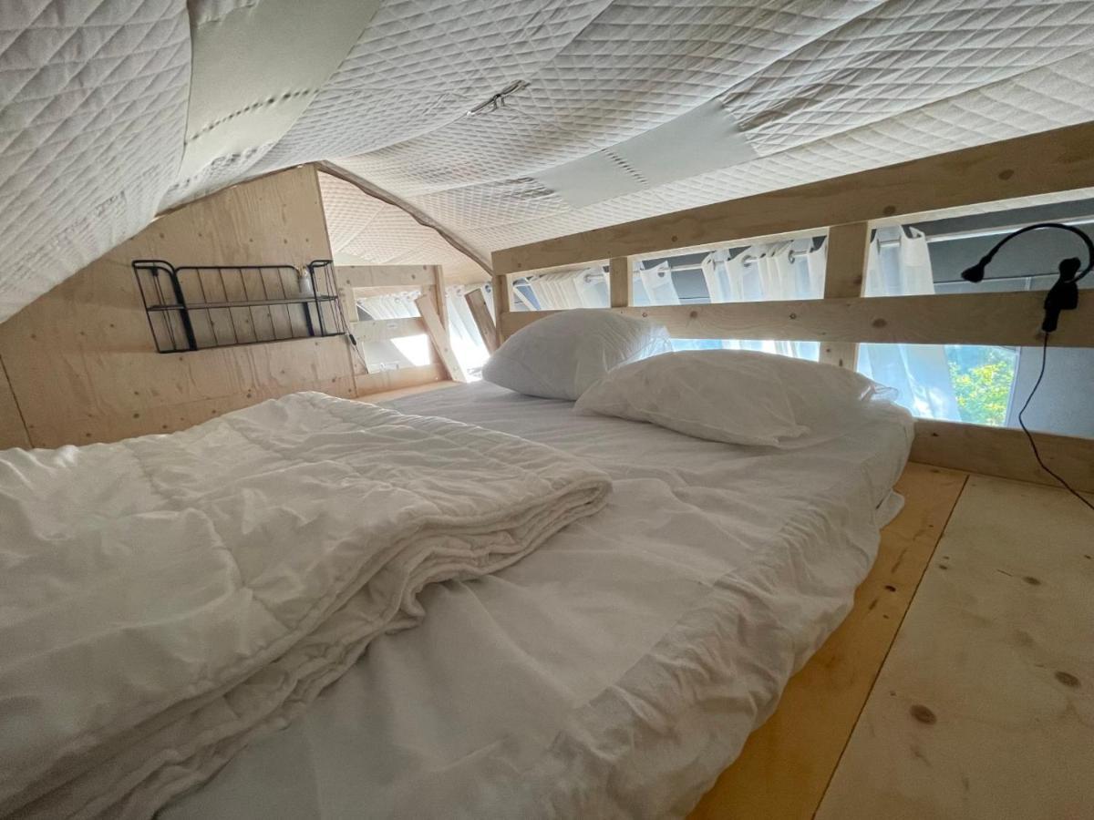 Camping Moulin De Chaules Saint-Constant Εξωτερικό φωτογραφία