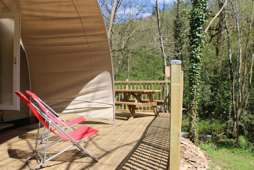 Camping Moulin De Chaules Saint-Constant Εξωτερικό φωτογραφία