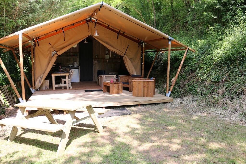 Camping Moulin De Chaules Saint-Constant Εξωτερικό φωτογραφία